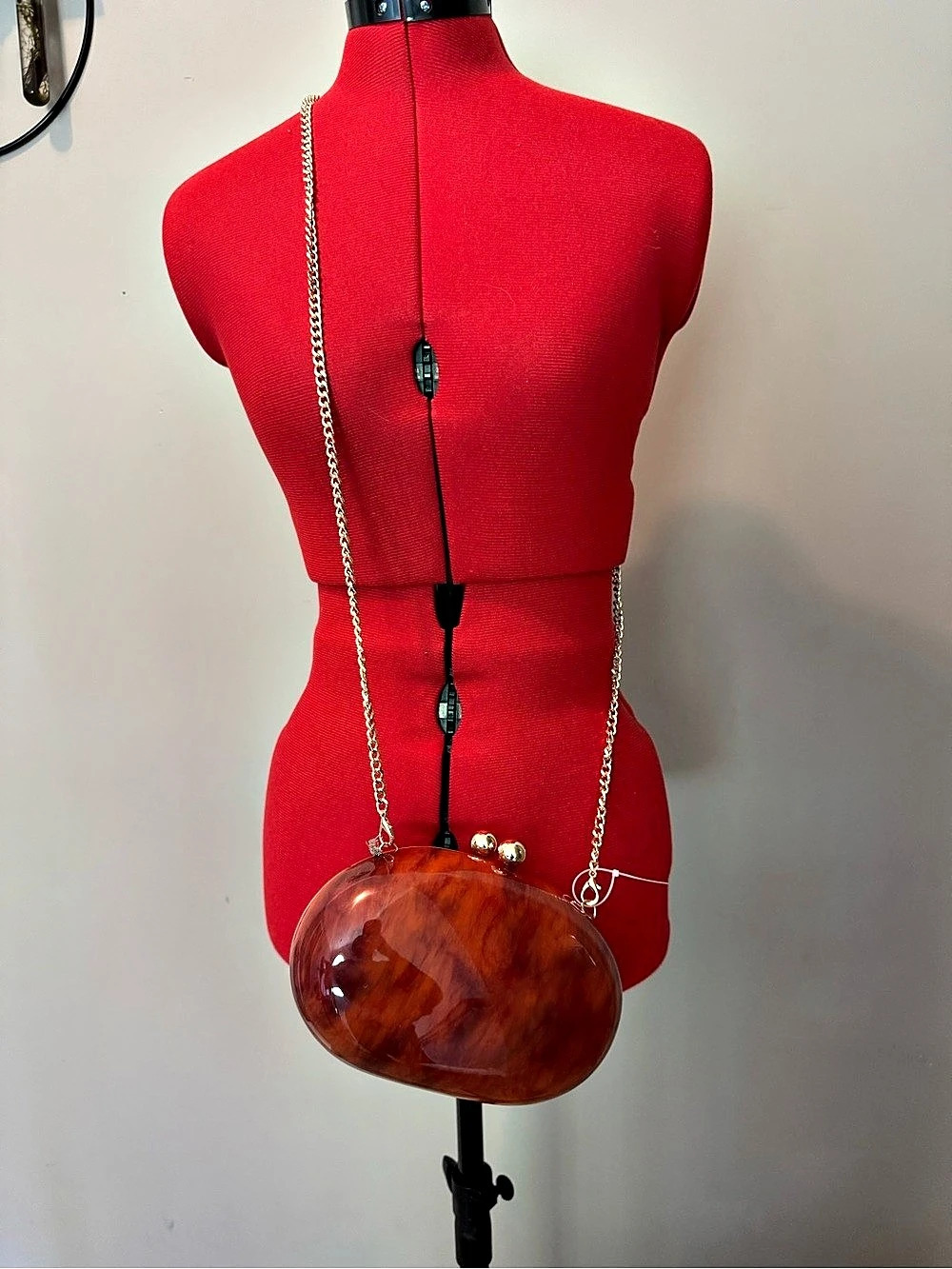 Tortoise Swirl Clutch with Chain NWT